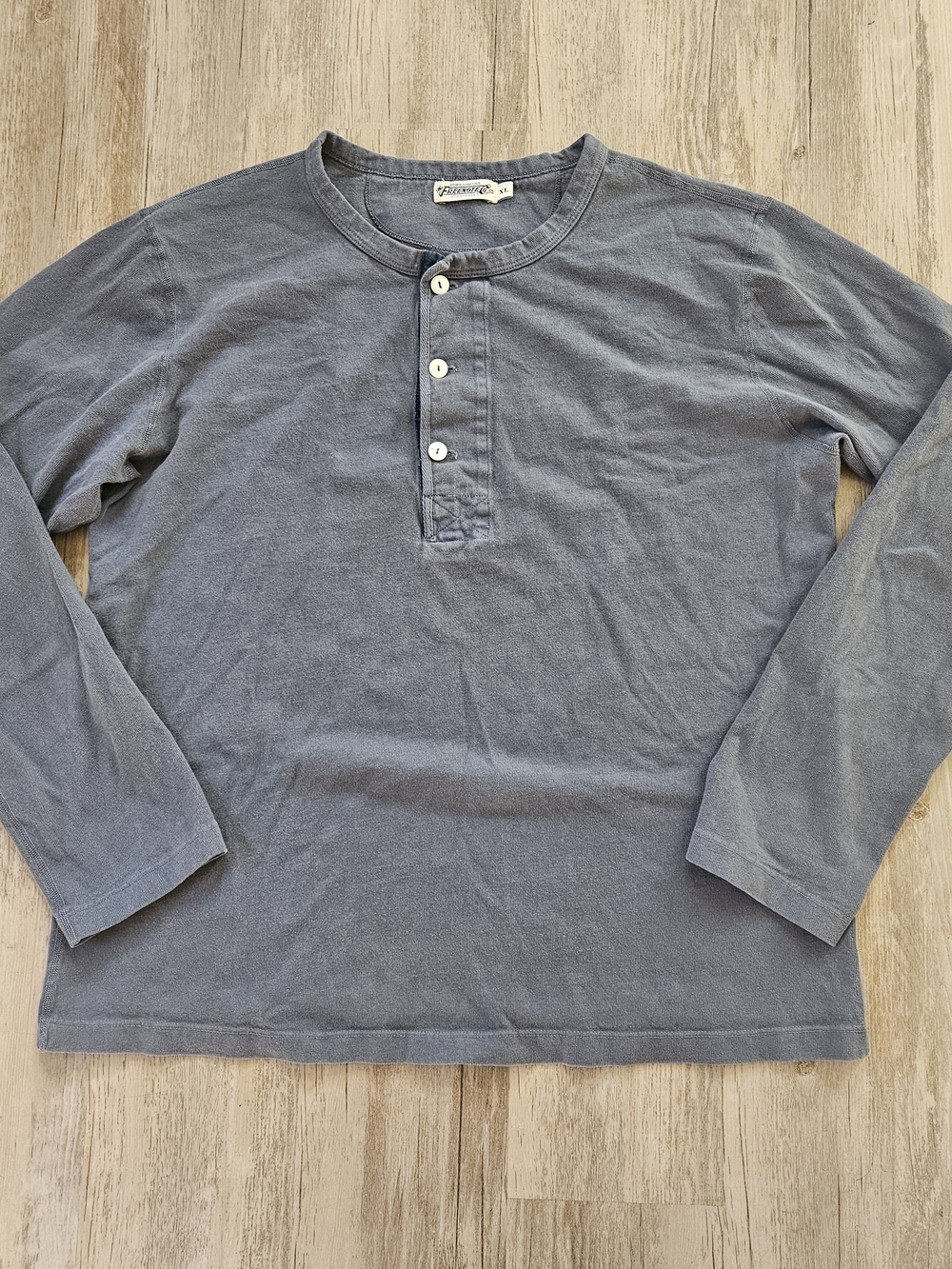 Freenote Cloth Men's Dark Blue Long-Sleeve Cotton Knit 13 OZ Henley Shirt XL